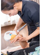 ペンナヌウク(penna nuuc)/男女ともに人気の肘下