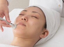 ベルプチグレン(belle petitgrain)の雰囲気（【毛穴洗浄】角栓を溜めておかない！美肌の鍵は毛穴が握ってます）