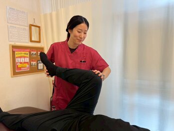 リフレ鍼灸整骨院の写真/仕事帰りOK◎国家資格者整体でボキボキしない矯正☆心身リフレッシュ！