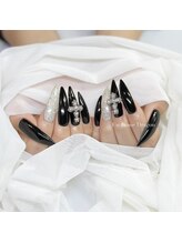 アン ジョーヌドラゴ/【ロングネイル】ブラックネイル