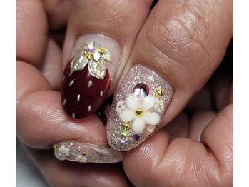 キラ 御代田店(Kira)/いちごデザイン