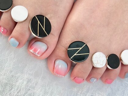 スピネイル(Spinail)の写真