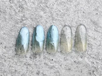 ワン 四条烏丸(One)/うるうるミラー