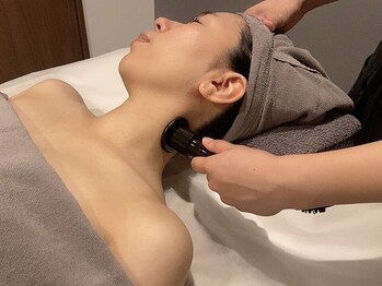 クレビア 麻布十番(CREBIA)の写真/インディバ・ハイパーナイフ超えと言われるラフォスで内部から温めながらほぐし、凝りや疲れにアプローチ♪