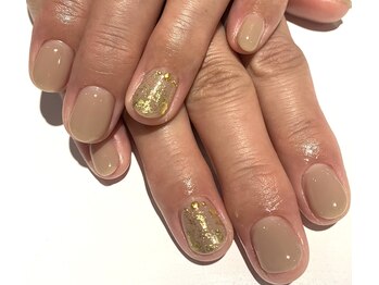 カラン 焼津店(CALIN)/アクセントゴールドネイル