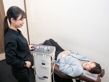 ケアルーム 綱島(CARE room)/EMSで出産後のお腹を引き締よう!