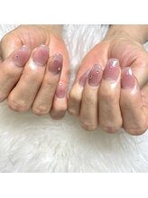 トータルサロン 白べぇーっ プラス/チークネイル