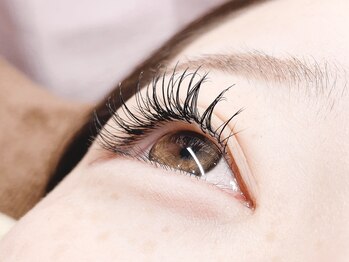 ビビ マウリ(美美 mauli)/目元強調☆フラットラッシュ