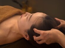 モノクローム(monochrome)/ドライヘッドスパ