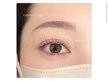 アンフルール 表参道店(Une fleur)/【ラッシュリフト&アイブロウ】