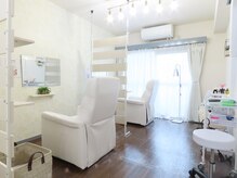 ホワイトアイ 蒲田(WHITE EYE)の雰囲気（【白基調×半個室の特別感】蒲田西口商店街内でアクセスも安心◎）