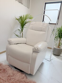 ラウレア(LAULEA)/ダメージレス高持続まつげパーマ