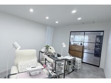 スリーエススタイルズ(3s Styles)の雰囲気（各ブースが離れており、落ち着いた雰囲気の店内です♪）