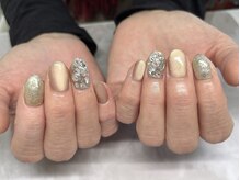 サラ 千種吹上店(Sara)/ストーン埋め尽くしアート