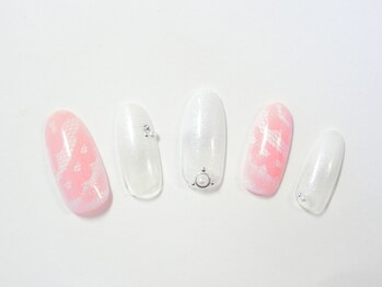ノーラスリエン(Nolaslien)/ブライダルネイル 花嫁ネイル