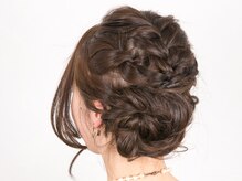 ヘアアンドアイラッシュアンドボディ ウィルーチェ(WiLuce)の雰囲気（結婚式やイベントなどもお任せ!!カジュアルなアレンジも◎）