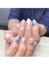 ヒトミネイルズ(Hitomi Nails)/