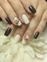 コーラル(CORAL)/選べるシンプルアート￥6240