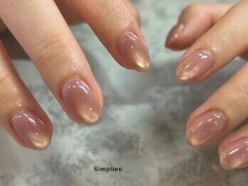シンプリー 永福町店(Simpliee)の写真/高技術×低価格♪視線を集める厳選デザイン！<フィルイン>で爪に優しく通いやすい♪爪が綺麗、縦長も叶う！