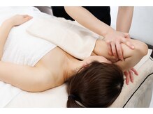 コリアンビューティーサロンリー(Lee)/腕のストレッチ筋肉のばし