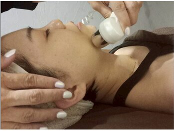 ムーンリーフ(MoonLeaf)の写真/肌を整えるだけじゃ、足りない。肌管理コース♪自然派美容フェイシャルベーシック（化粧水付き）