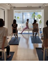 サラ ヨガ インスティテュート 自由が丘(Sarah Yoga Institute)/レッスン風景2