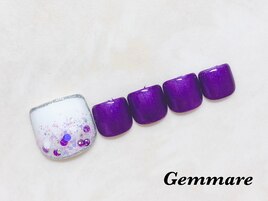 大人可愛いフットデザイン