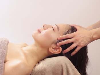 ベリルスパトリートメント(BERYL SPA TREATMENT)/深部のコリを解す頭皮マッサージ