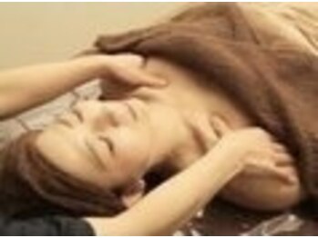 シャイニング(shining)/☆フェイシャル＆アロマリンパ