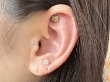 コーシェリ(koselig)/耳ツボジュエリー