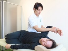 ノビルストレッチ 九品仏店(NOBIRU Stretch)の雰囲気(自分では伸ばせない部分までストレッチで伸ばしていきます。)