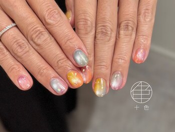 カラフルシアーネイル