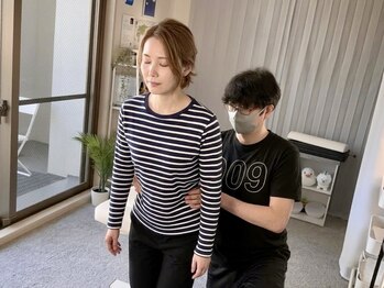 スタジオ909の写真/【腰痛が1回で消えた】★圧倒的改善★何年も続く腰痛も筋肉・関節・骨格・骨盤・神経を整え改善出来ます★