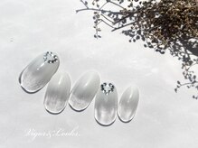 ヴィガー アンド ルックス 白金 目黒(Vigor&Looks)/グラデ　ホワイト　ハート