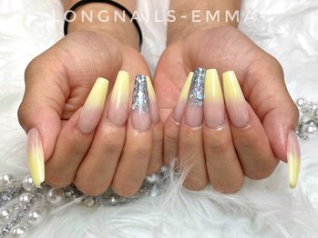 ロングネイルズ エマ(LongNails-Emma)/アクリル　カラグラ