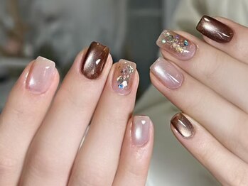 モアグラム 池袋東口店(More Glam)/水光マグネット定額ネイル