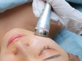 モアナ(MOANA)の写真/老け見えの最大ポイントは《年齢を感じさせない口元》気になる箇所を集中ケアし若々しい見た目へ♪