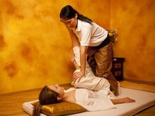アジアンリラクゼーション ヴィラ 大橋店(asian relaxation villa)/タイ古式施術シーン