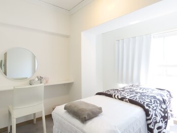 クロス(Xcross)/店内写真【毛穴/代官山/渋谷】