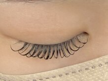 エトワール(Etoile)/目を閉じても可愛い♪束感まつげ