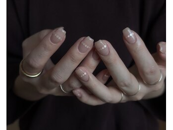 ジ オクト(Theoct.)の写真/お仕事で派手にできない方にも◎シンプルだからこそ技術力が光る。抜群のセンス力で一人一人に合わせて提案
