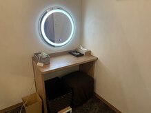 ブリリアル(Brilliale)/メイク直しはお部屋でOK