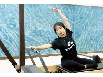 エボレラボ(EVOLE LAB)の写真/基礎代謝を上げ、継続的な美スタイル/美姿勢を＊マシンを使用し,楽しく効率的にお悩み改善へ◎