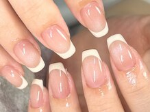 プラスネイル(plus nail)の雰囲気（人気のマグネットネイルにフレンチ【マグネット＋フレンチ】）