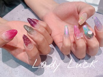 レディラック バイ キャンアイドレッシー(Lady Luck by Can I Dressy)/【スカルプ】ちぐはぐネイル