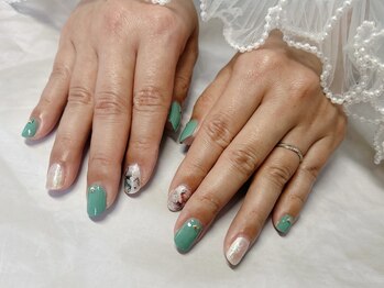 兎和ネイル(トワネイル)/ニュアンスネイル