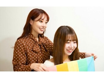 Salon de attirer【アティレ】パーソナルカラー/パーソナルカラー診断/骨格診断の写真/16タイプパーソナルカラー診断で“似合う”を見つけて魅力アップ！第一印象が輝く自分づくりを応援します♪
