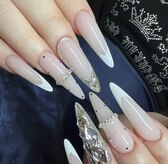 ネイルスタジオアイシャ 八戸新井田店(Aisha)