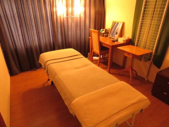 頭ほぐし屋/完全個室で静かに