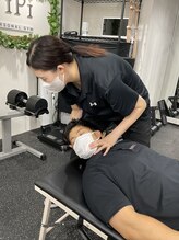 ピピ パーソナルジム 阿佐ヶ谷店(PiPi PERSONAL GYM)/頸のコリ・頭痛も解消！！